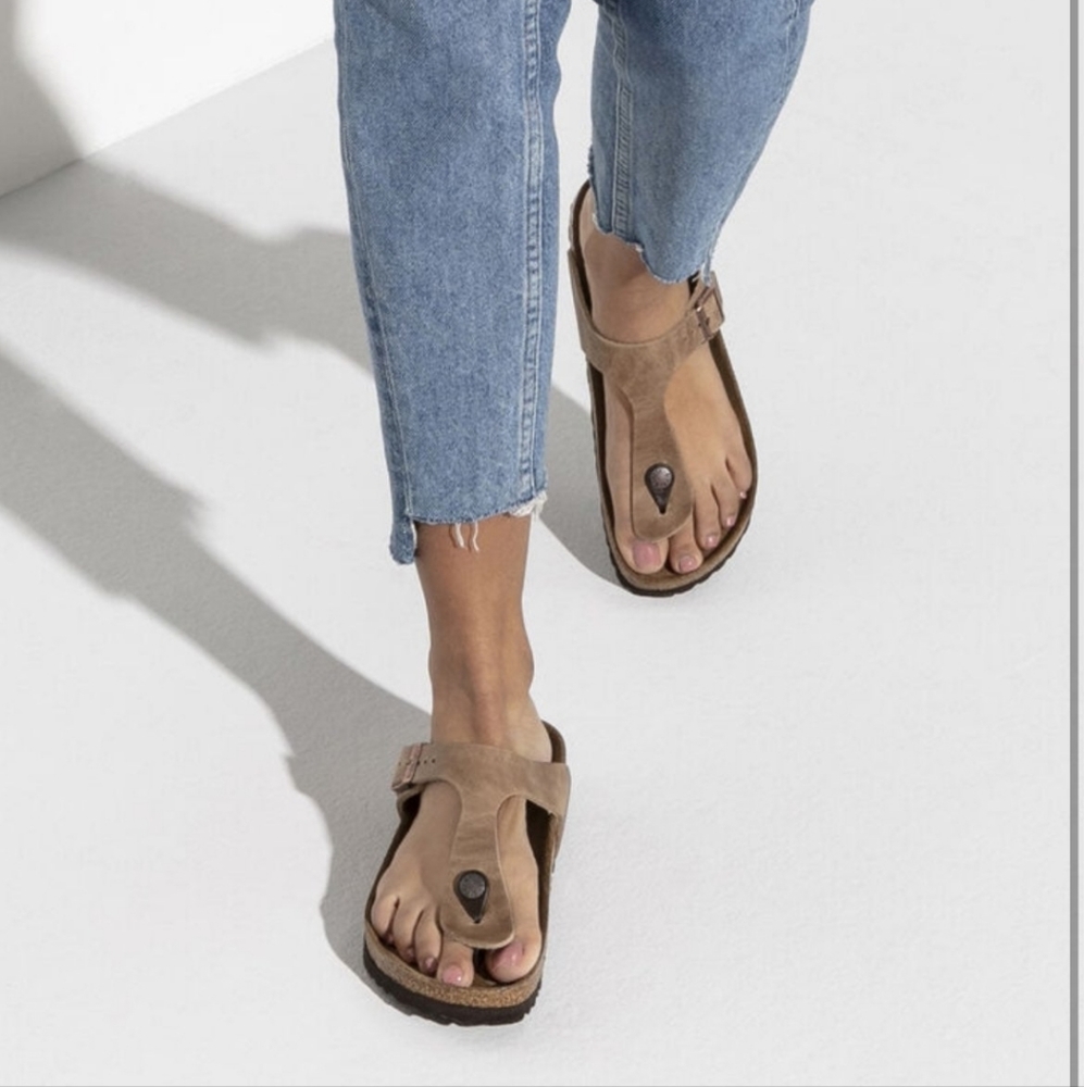 Birkenstock Gizeh Sandals